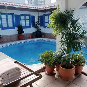 Beautiful With Heated Private Pool, Cristianos Holiday home